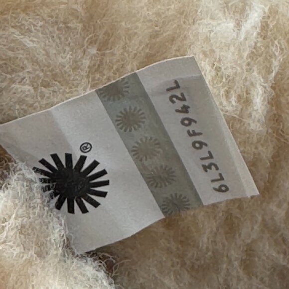 UGG Butte Boot Worchester - Picture 13 of 16